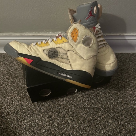Jordan 5 SP x Off-White Mid Sail - Picture 3 of 6